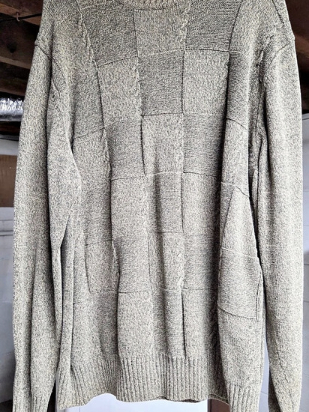 Crew Neck Knit Sweater in Mossy Green